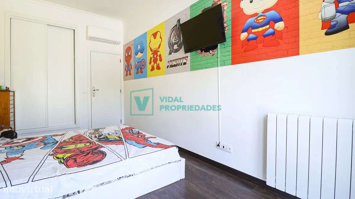 Apartamento T2 com garagem em box e piscina-22