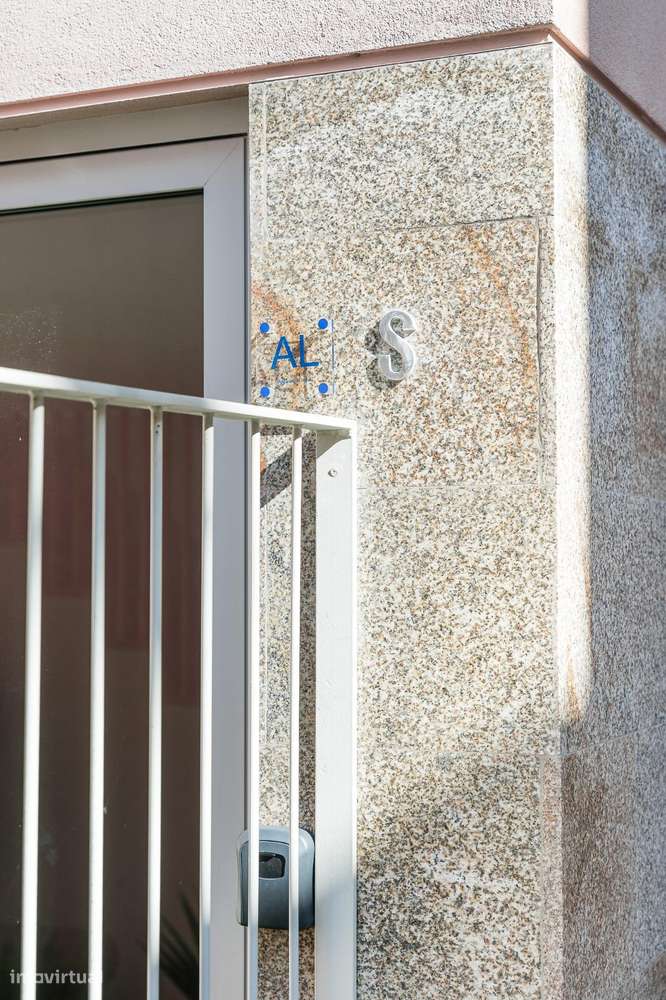 T1 Duplex com Terraço Novo na Rua do Bonjardim-37