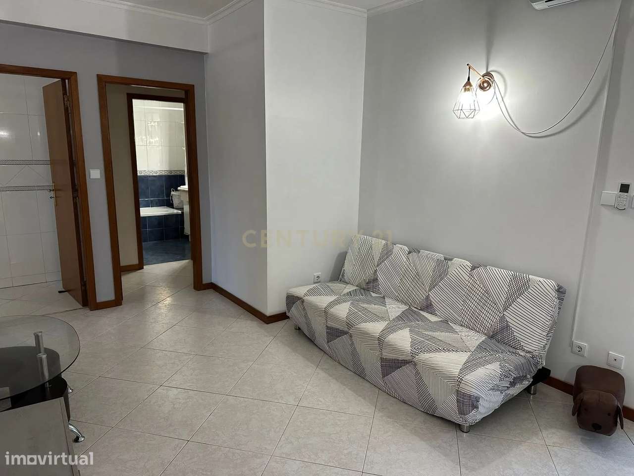 Magnífico apartamento T2 com Piscina e vista mar no coração de Albufei-10