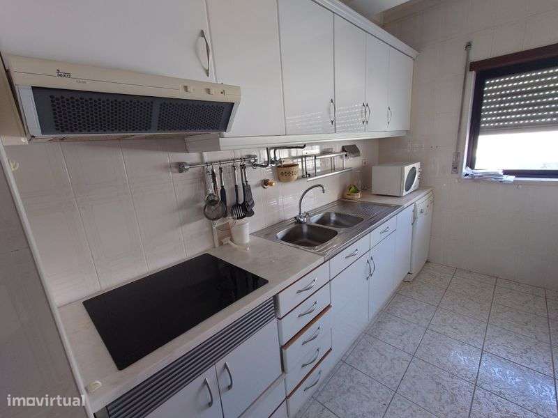 Apartamento T2 para venda no centro da Figueira da Foz - Grande imagem: 3/12