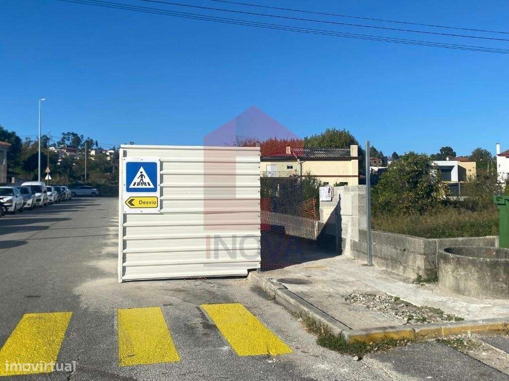 Apartamento T3 NOVO, Vila Verde-16