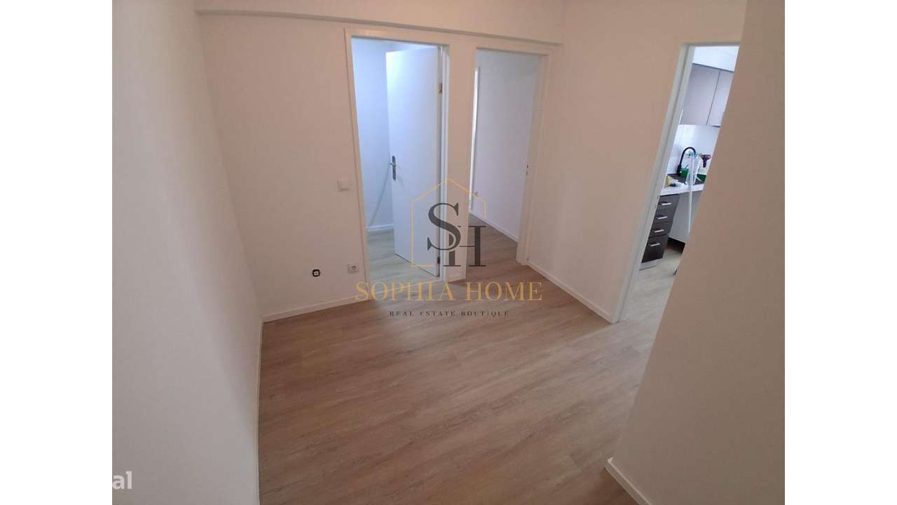 T3 Renovado em Baguim do Monte-11