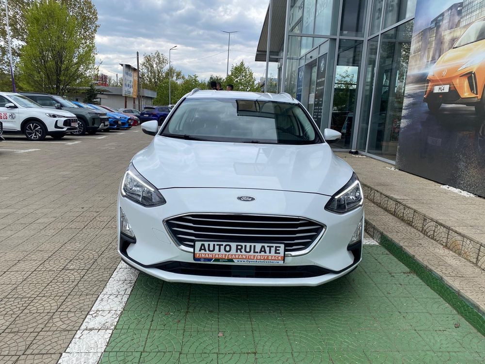 Ford Focus - foto 24