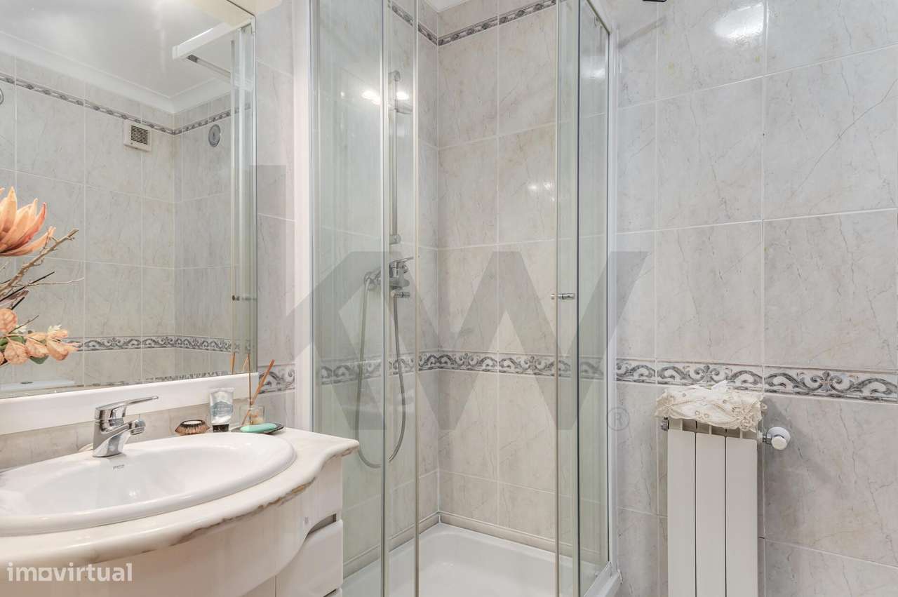 Apartamento T3 com elevador,  estacionamento e arrecadação, Jardins da-12