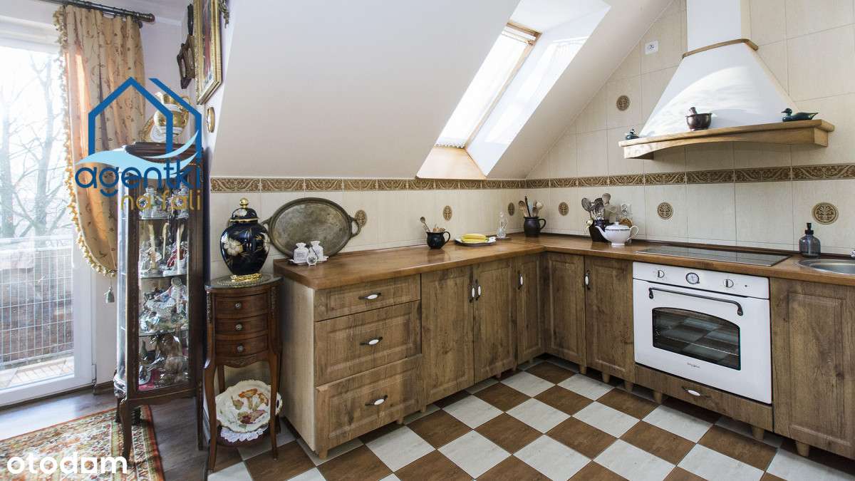 Dwupoziomowe, 4-pokojowe, Sikorskiego-2