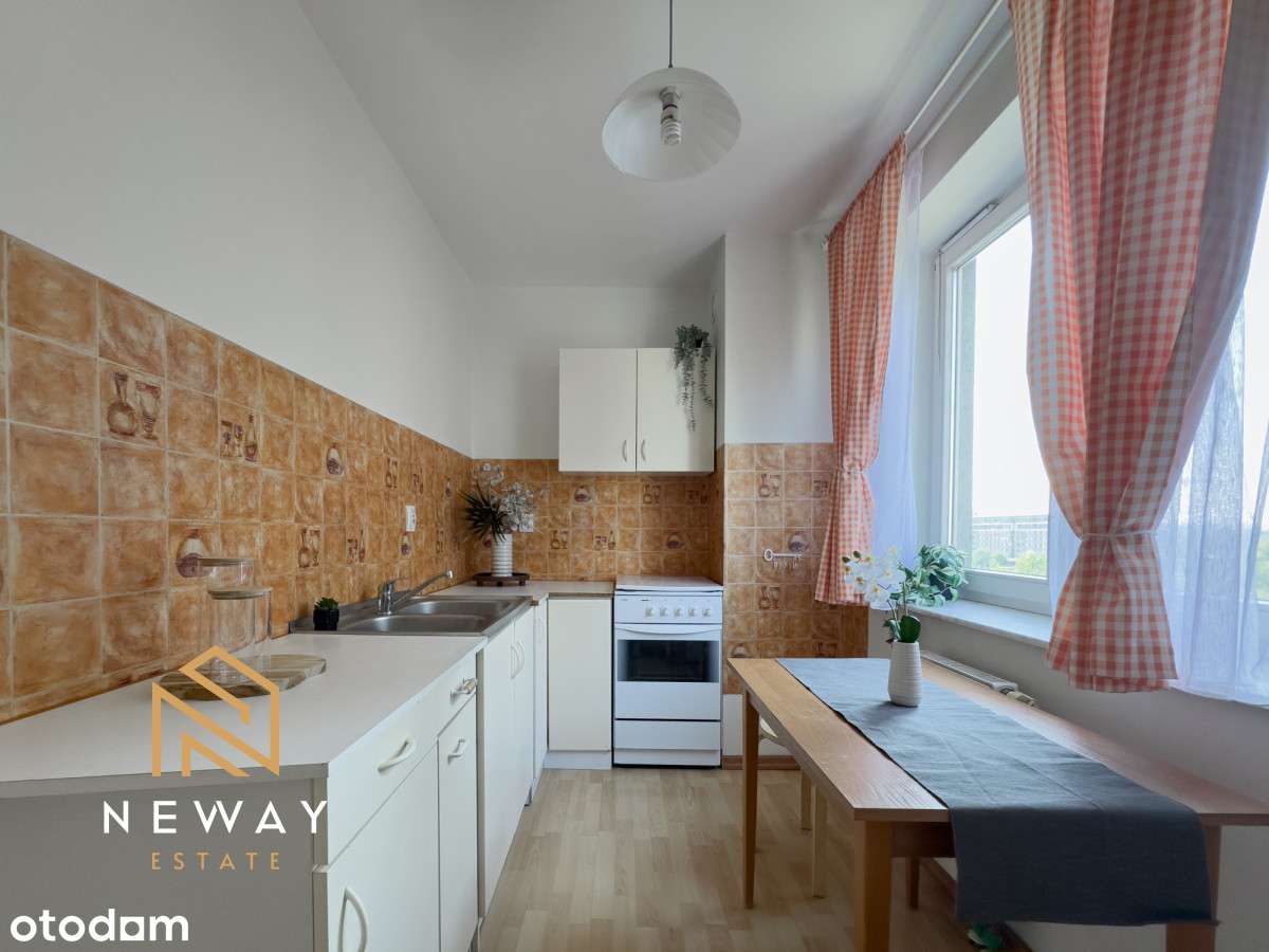 Pokój z kuchnią i komórką lok. tuż przy tramwaju!-3