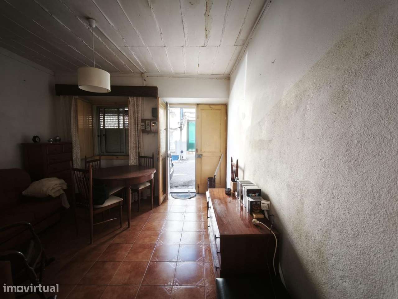 Moradia Térrea c/Logradouro na Baixa de Setúbal --Rua da Brasileira-8