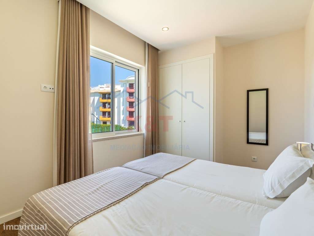 T0+1, Completamente mobiliado e equipado com varanda, jardins e pis... - Grande imagem: 5/17