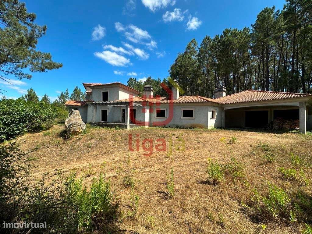 Moradia T6 em construção!-8