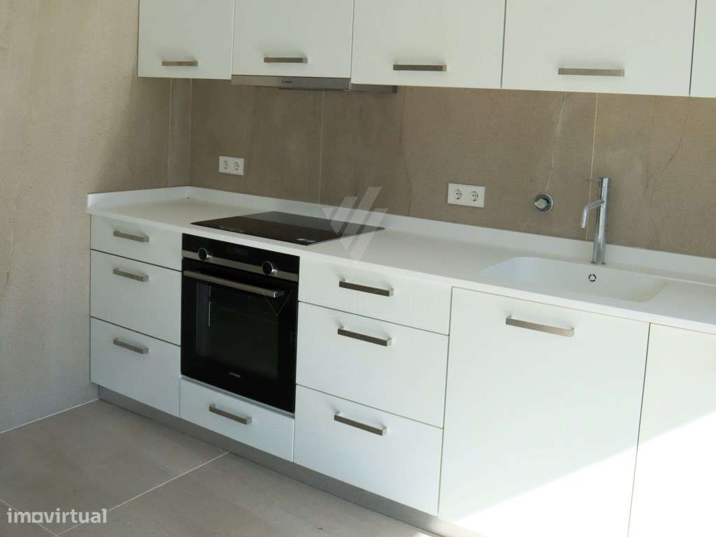 Moradia T3 de Luxo - Boavista | Avenida Tenente Valadim-7