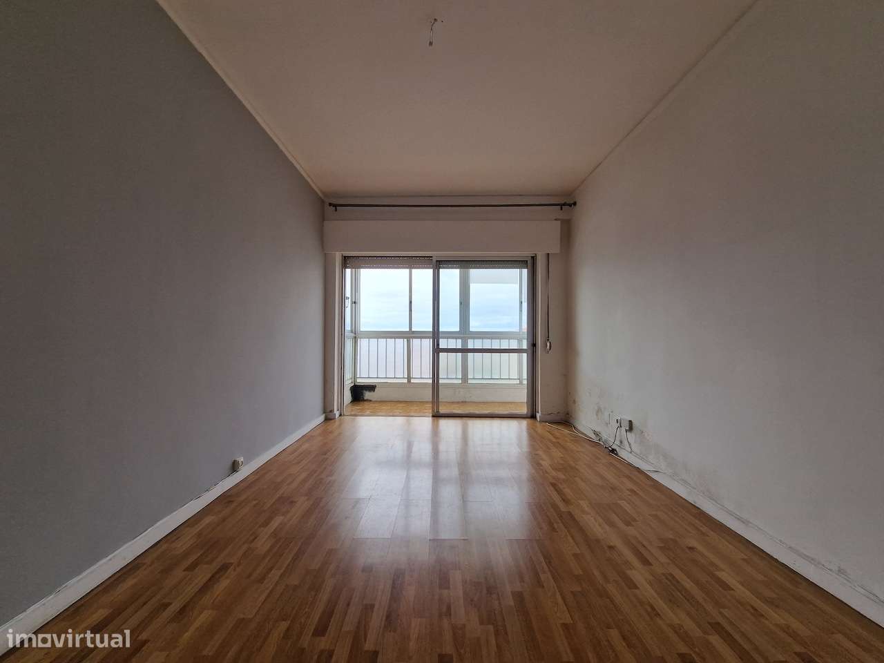 Apartamento T2 em Carnaxide - Centro de Carnaxide-5
