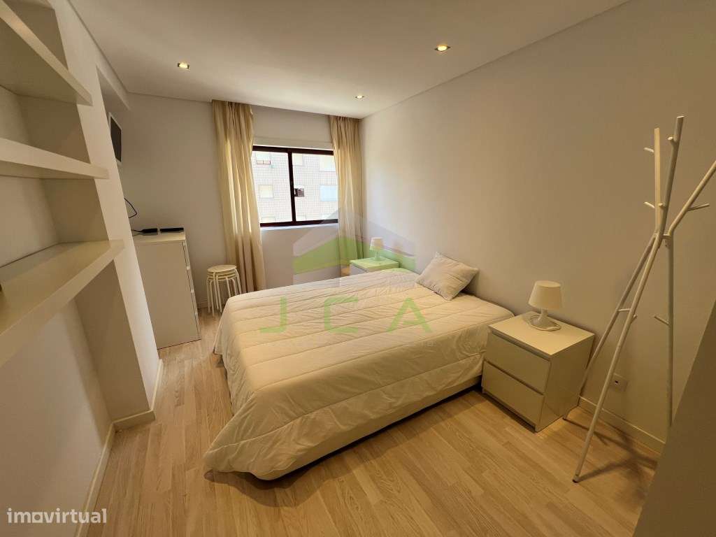 Apartamento T1 totalmente mobilado e equipado-6