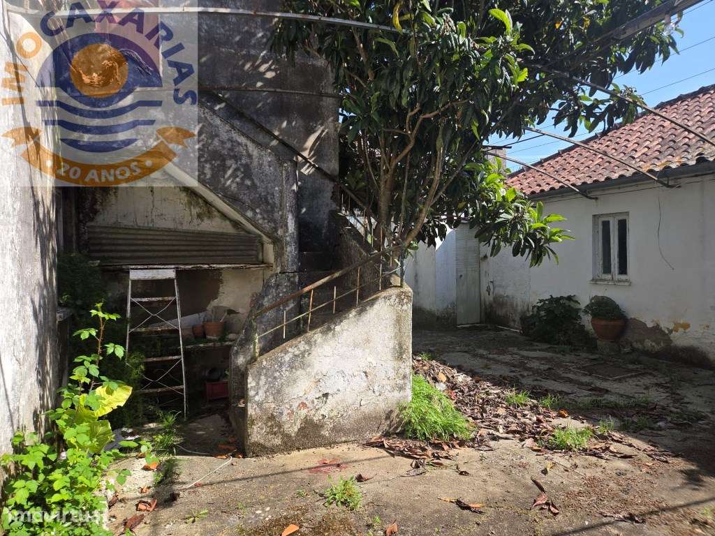 Refúgio Histórico do Séc. XIX: Onde a Tradição se Encontra com a Serra-32