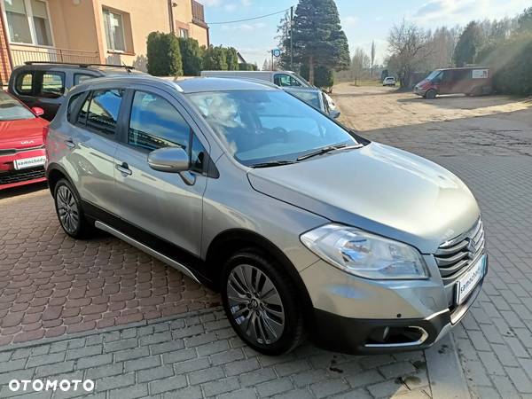 Suzuki SX4 S-Cross 1.6 Premium - 4