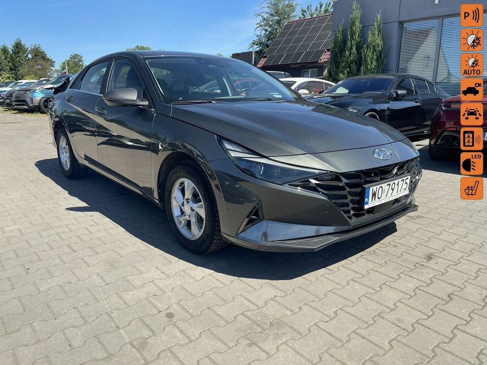 Hyundai Elantra VII 1.6 Modern 2022