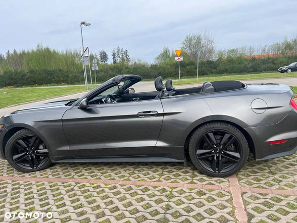 Ford Mustang 2.3 EcoBoost - 8