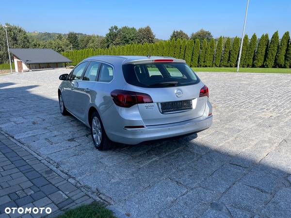 Opel Astra 1.7 CDTI DPF ecoFLEX Sports TourerStart/Stop 105g Edition - 11