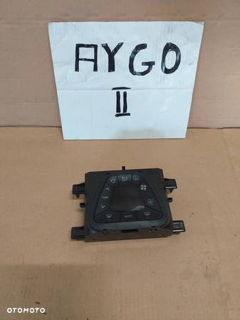 Toyota AYGO II panel nawiewu klimatyzacji - 2