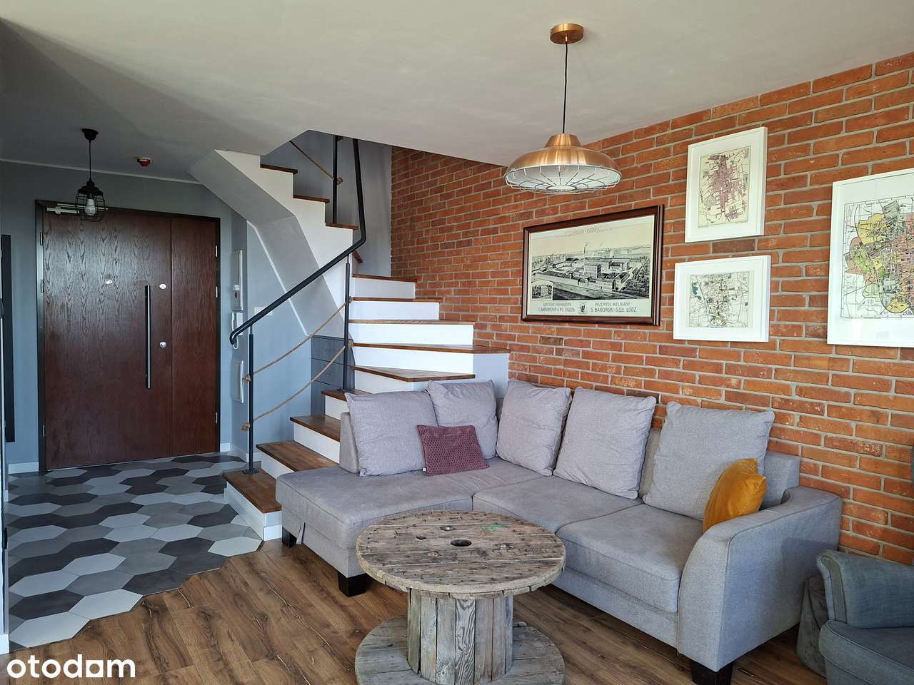 Dwupoziomowy loft z tarasem i spektakularnym widokiem u Scheiblera