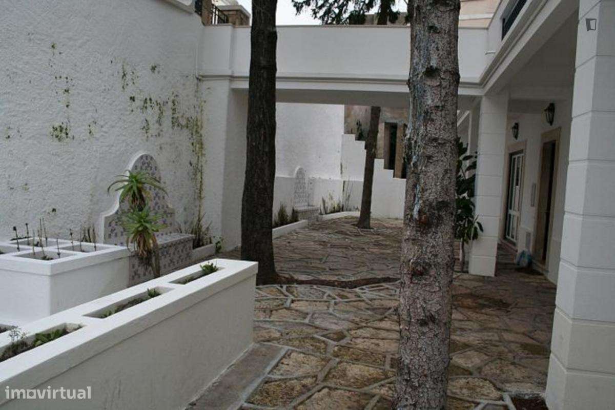 Quarto - localizado em  Coimbra - Grande imagem: 2/7