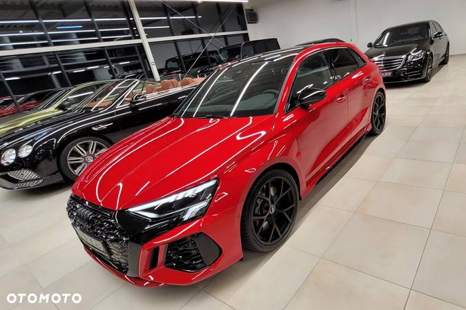 Audi RS3 TFSI Quattro S tronic - 16