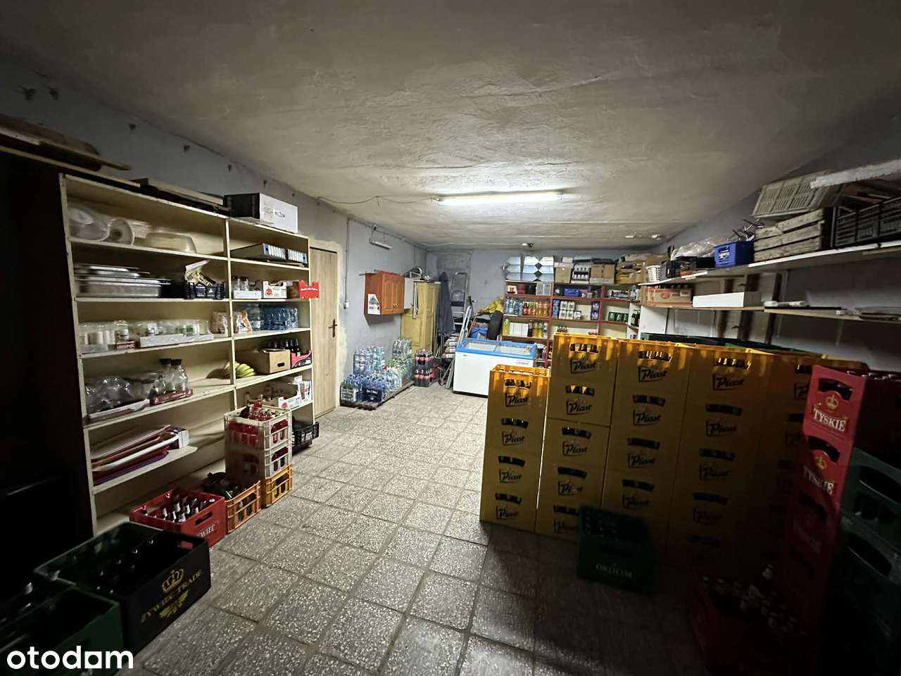 Lokal użytkowy z prywatnym parkingiem i ogrodem w Paczkowie-5