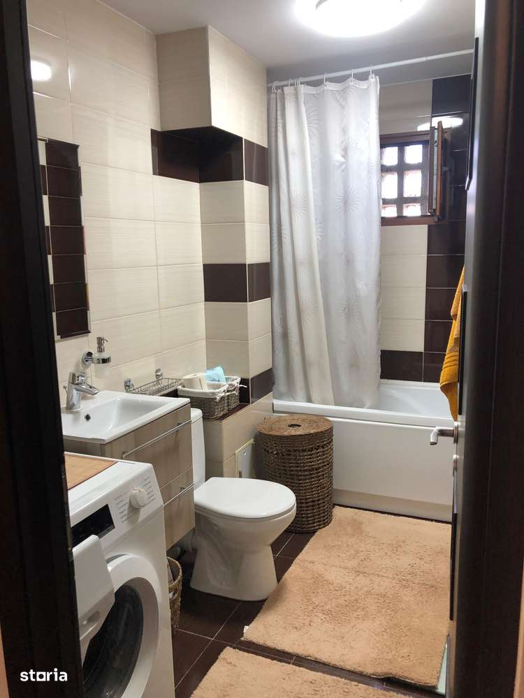 Apartament 2 camere de vanzare, Cantemir-11