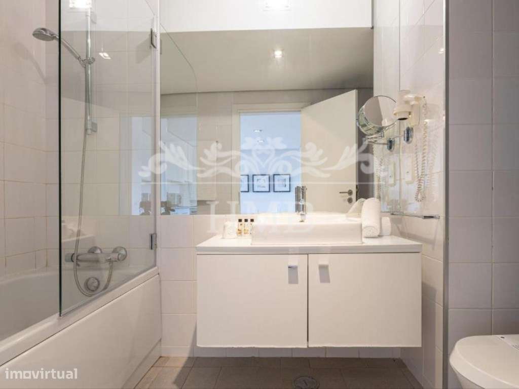 Apartamento T0+1 - Condomínio Privado de Qualidade - Alvor - EXCLUSIVO - Grande imagem: 5/21