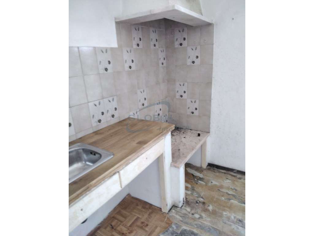 Duas Moradias com Terreno na Ribeira Branca - Natureza, Privacidade...-26