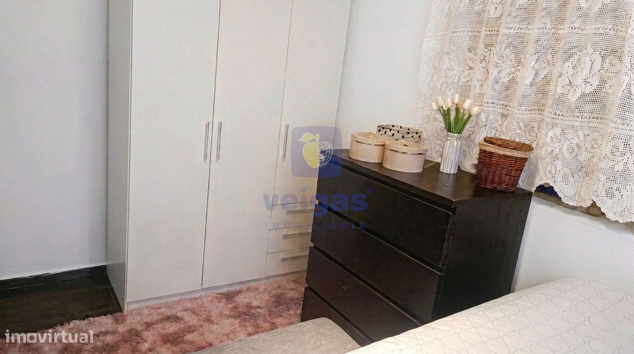 Apartamento T2 renovado nas Olaias, freguesia do Beato, Lisboa-4
