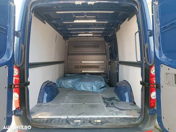 Volkswagen Crafter - 19