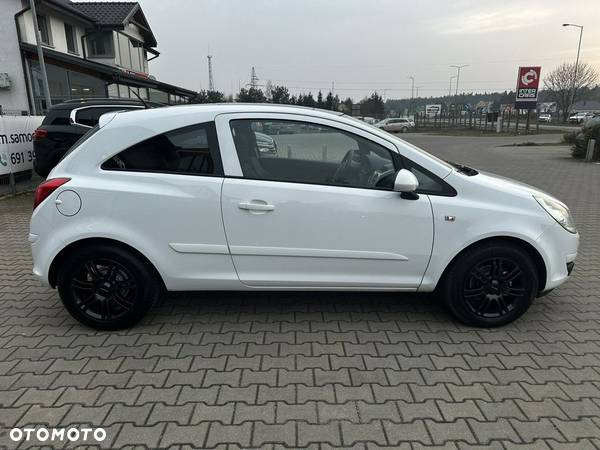 Opel Corsa - 10