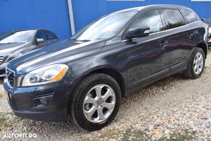 Volvo XC 60 D5 AWD Kinetic - 3