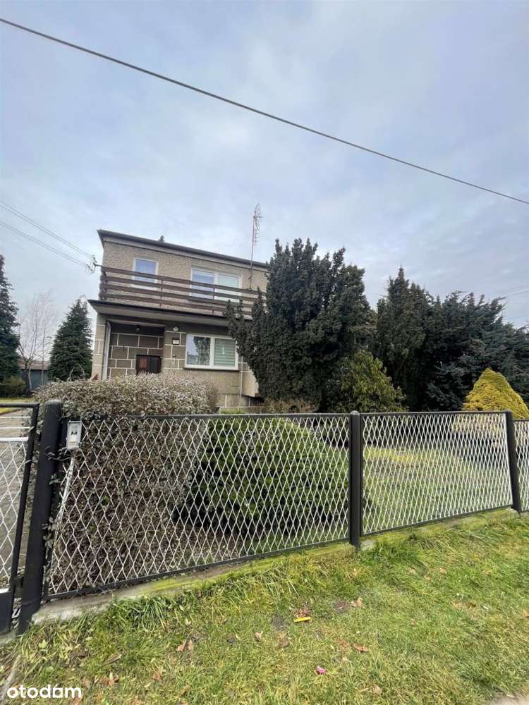 Przestronny dom z potencjałem w Rybniku-Kamień-0