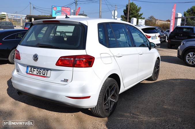 VW Golf Sportsvan 1.6 TDI Confortline BlueMotion - 14