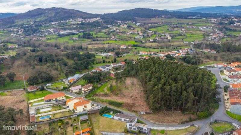 Terreno de 3800m2 em Braga-2