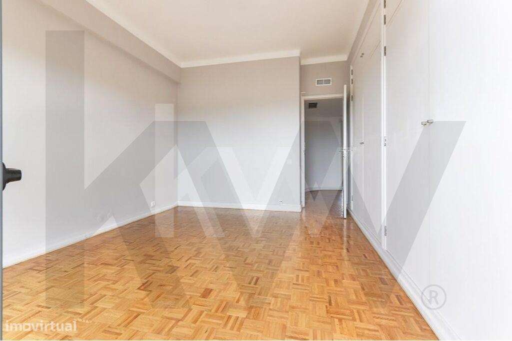 T4 Penthouse de 170m2 com vista panorâmica na Av dos Estados Unidos da - Grande imagem: 5/42