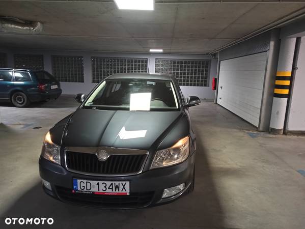 Skoda Octavia 1.4 TSI Ambiente - 2