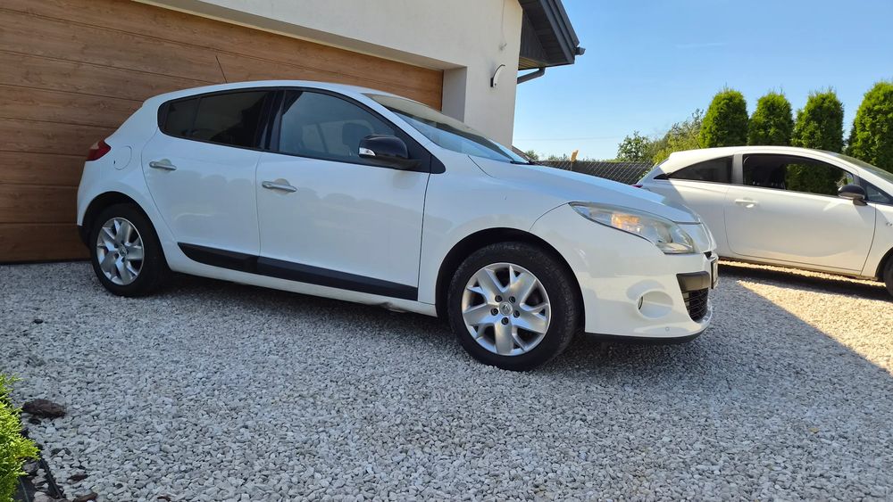 Renault Megane III (2008-2016) 1.6 16V 110 Dynamique 2010