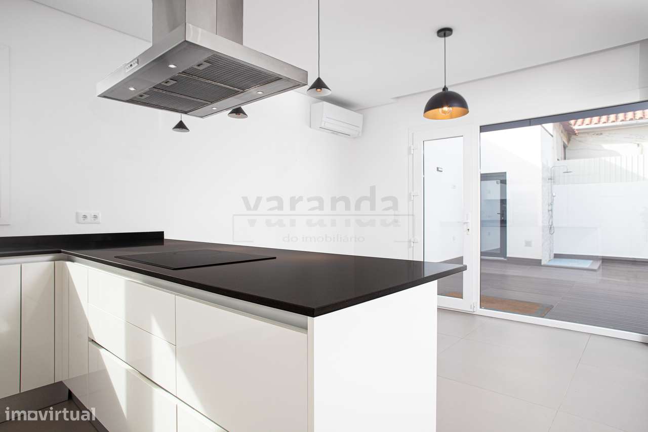 Moradia T4 Térrea, com piscina – Vila Nogueira de Azeitão-11