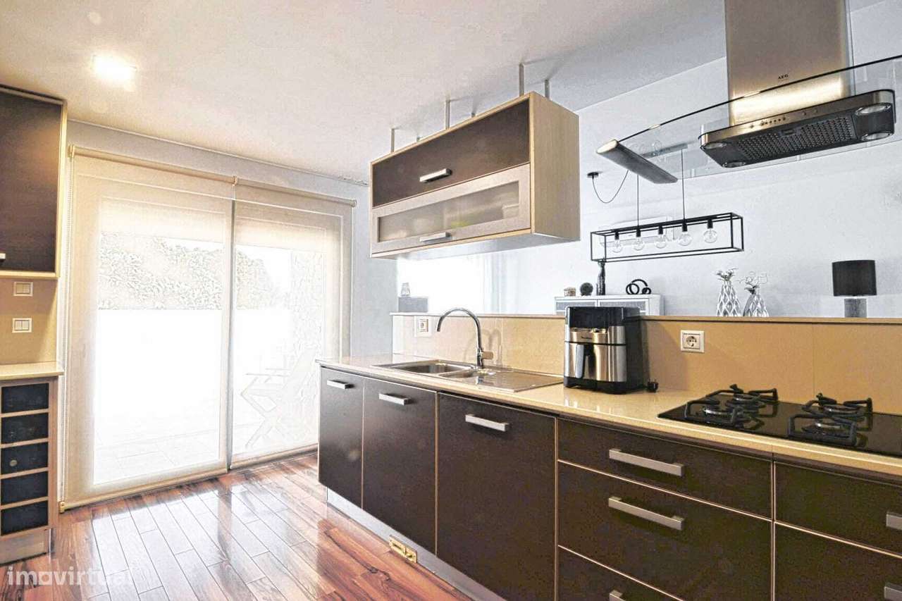 Moradia em condomínio com piscina - Alcochete-10