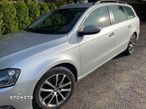 Volkswagen Passat 2.0 TDI Comfortline - 11