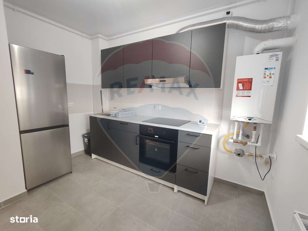 Apartament cu 2 camere de închiriat în zona Republica - Imagine principală: 5/8