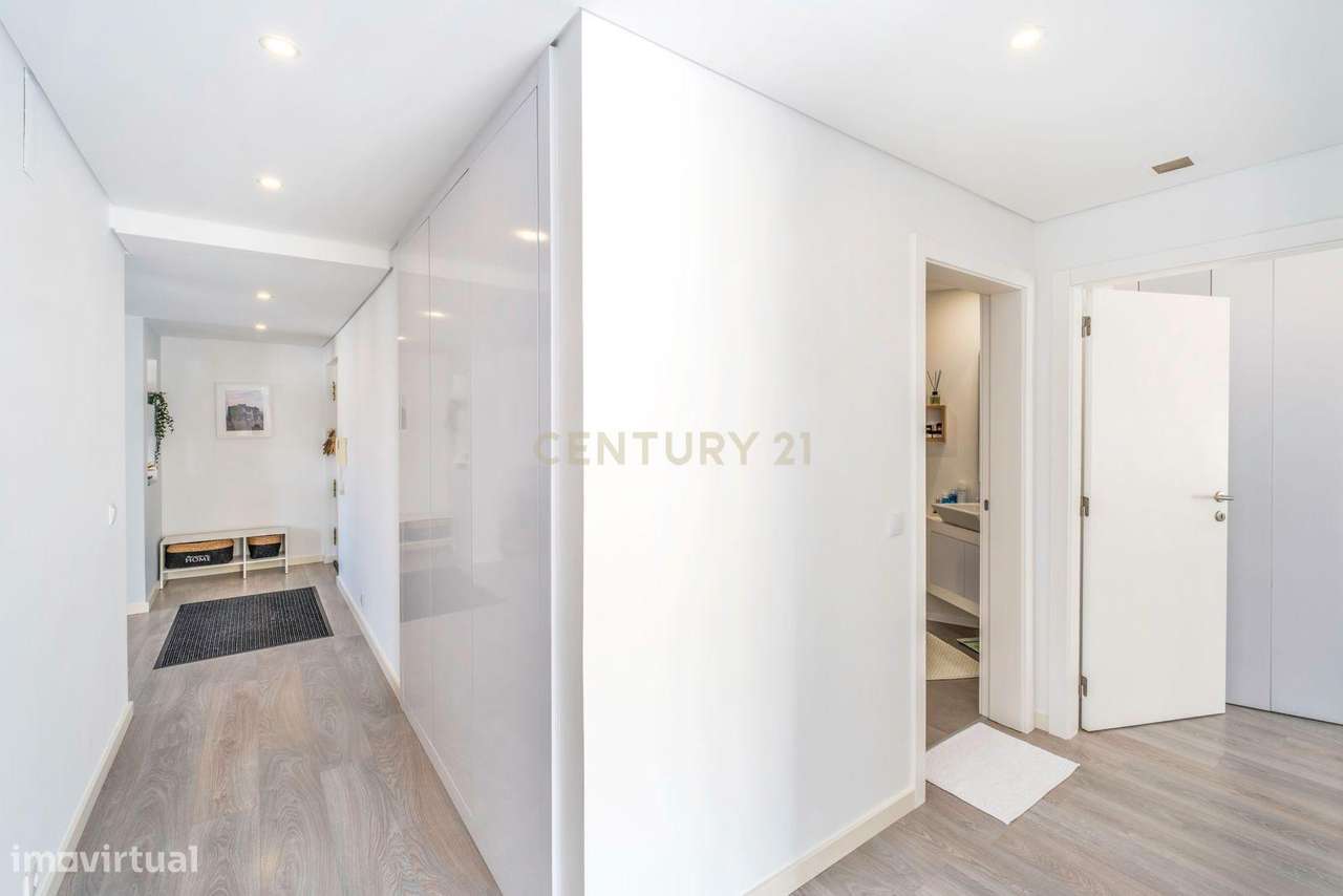 Apartamento T2 Totalmente Remodelado |  No centro da vila de Mafra-6