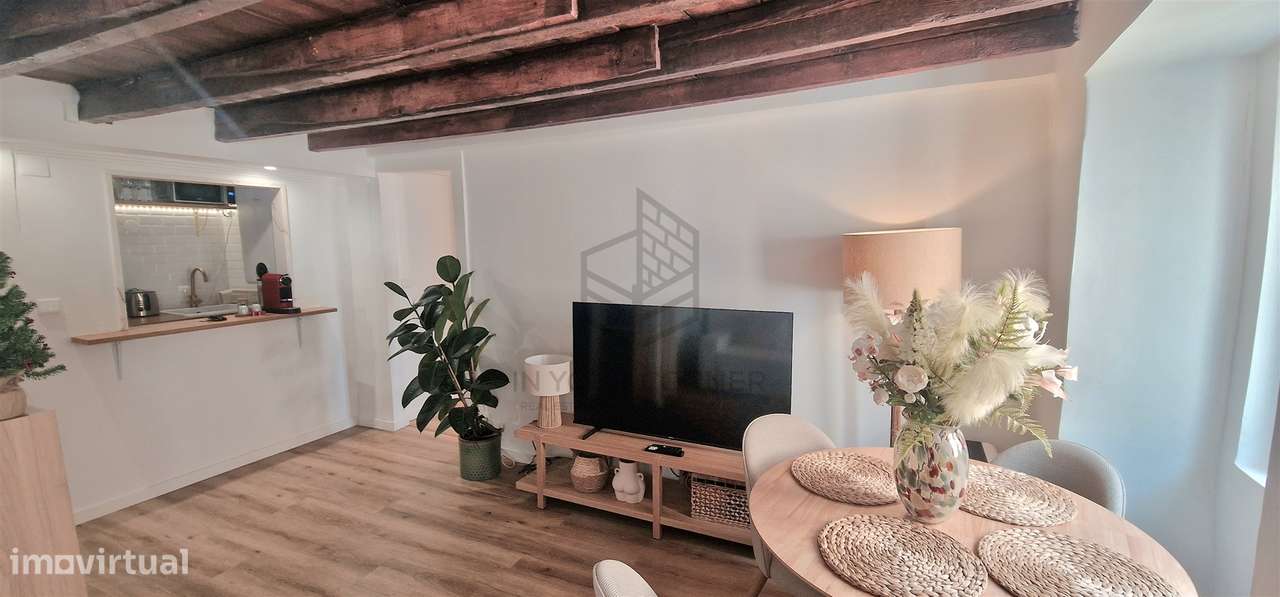 Apartamento T2 Venda em Arroios,Lisboa-0