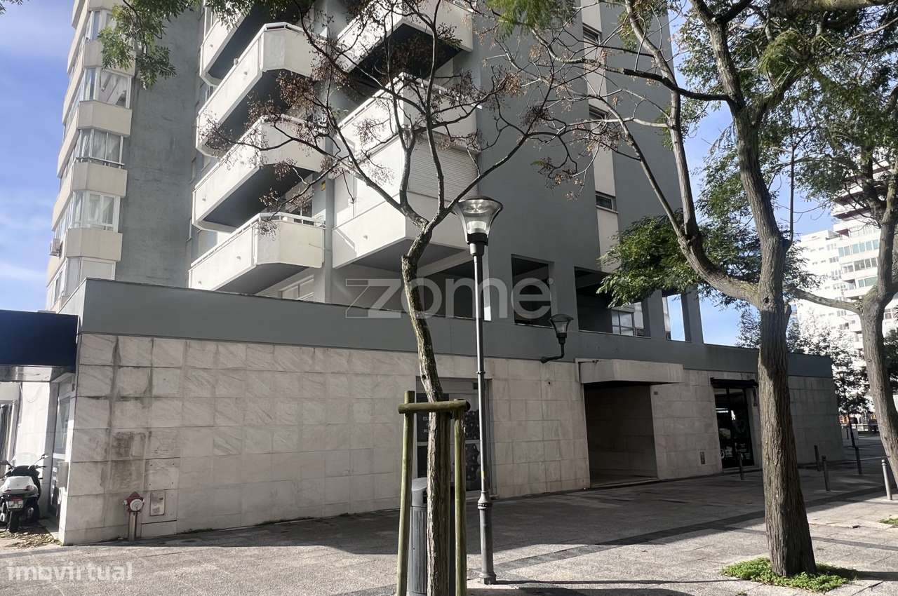 Apartamento T0 nas Torres do Restelo. - Grande imagem: 2/20