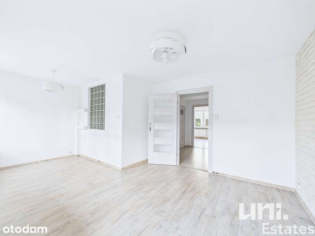 2- pokojowe mieszkanie w ładnym bloku-2