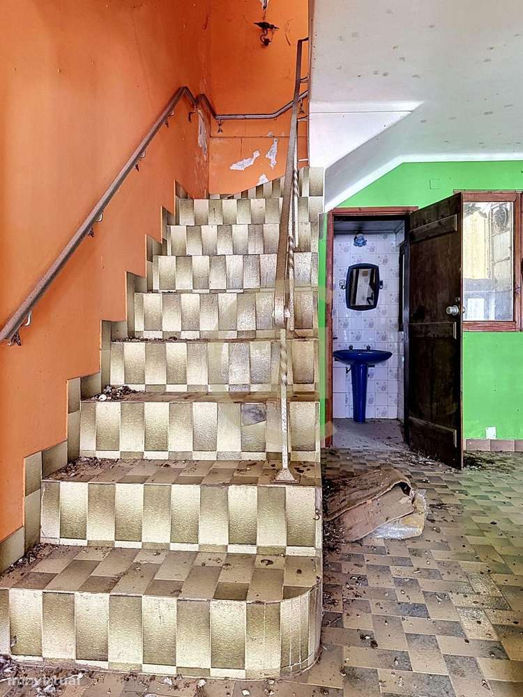 Imóvel para Recuperação com muito potencial em Angra (São Pedro), Ilha-8