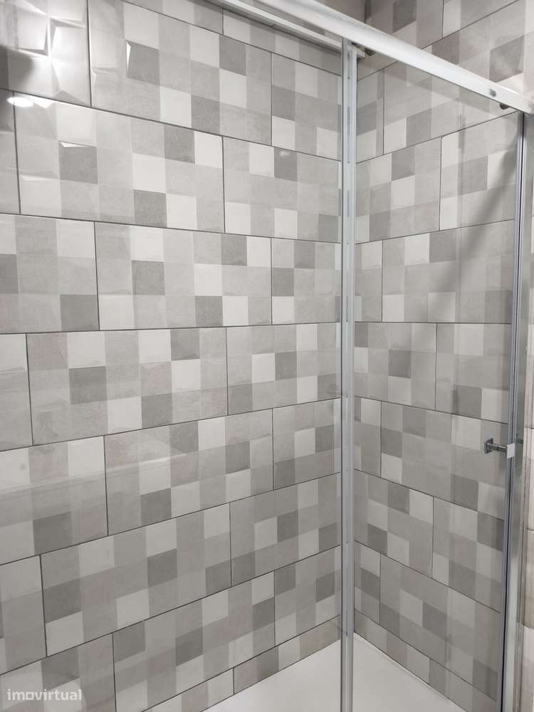 T2 Centro Queijas, Totalmente Remodelado, Junto aos CTT e P. Doce-24
