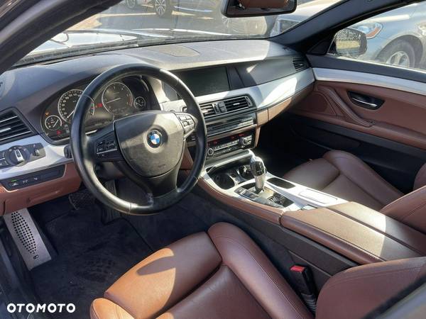 BMW Seria 5 530d Touring Modern Line - 6